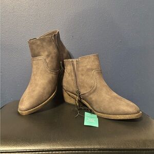 Maurices Gray Ankle Boots